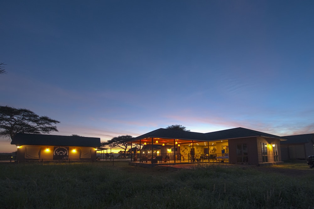Serengeti Sametu Camp by Karibu Camps & Lodges 2/50