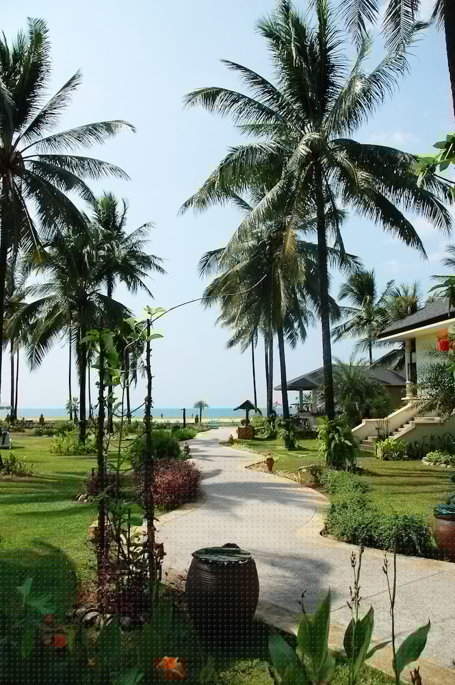 Khaolak Orchid Beach Resort 44/49