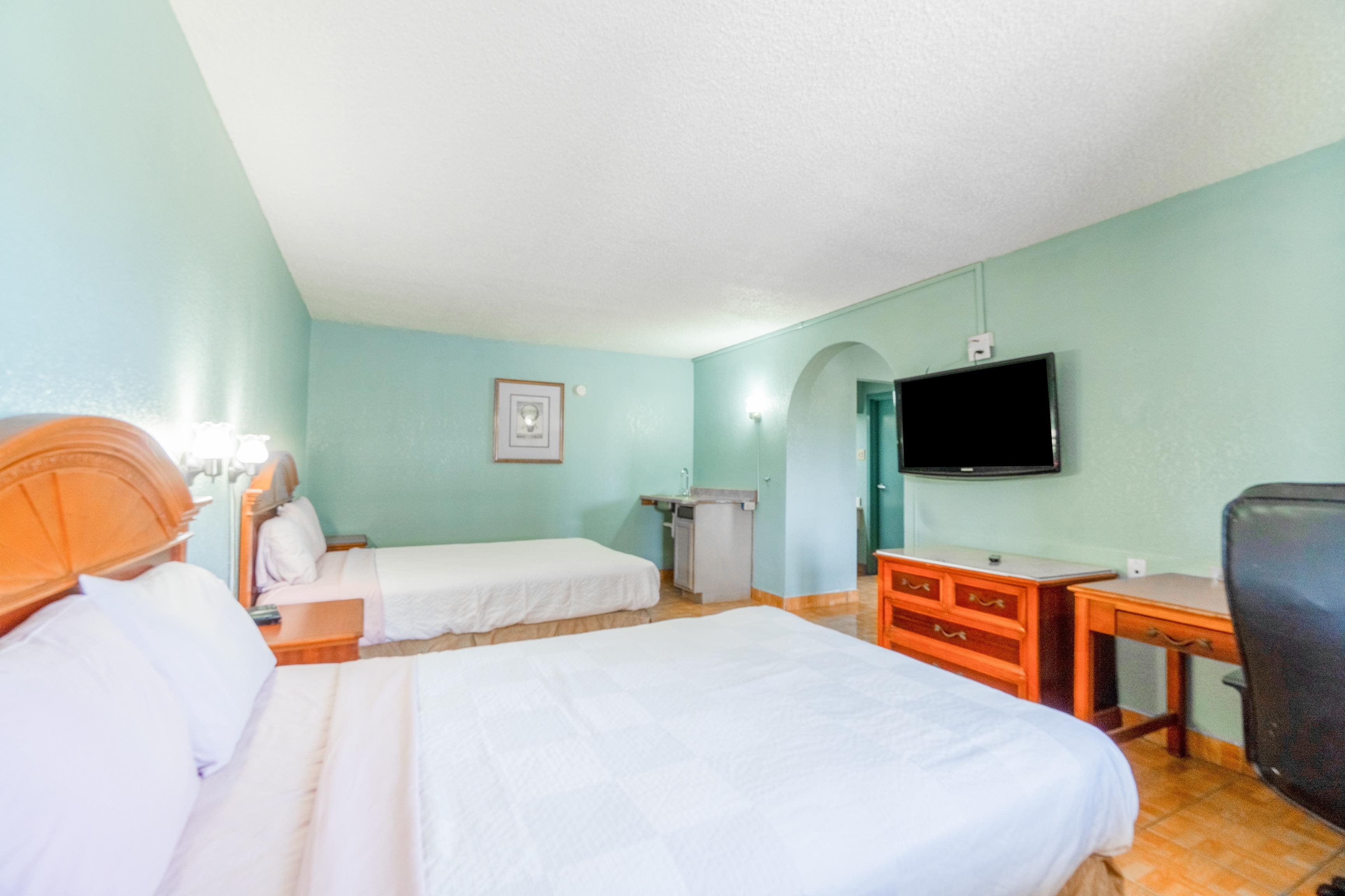Lone Star Inn & Suites Harlingen TX 31/60