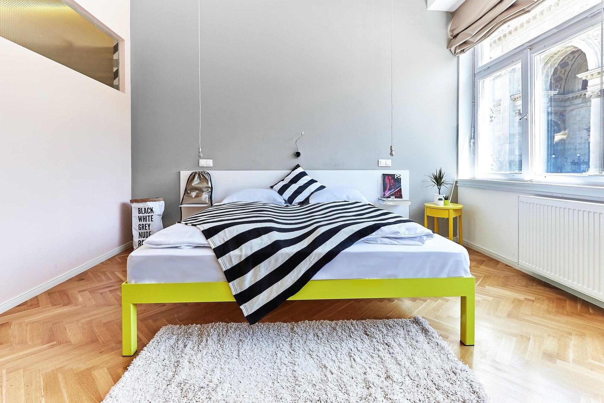 Superior, Double Bed, Cathedral View