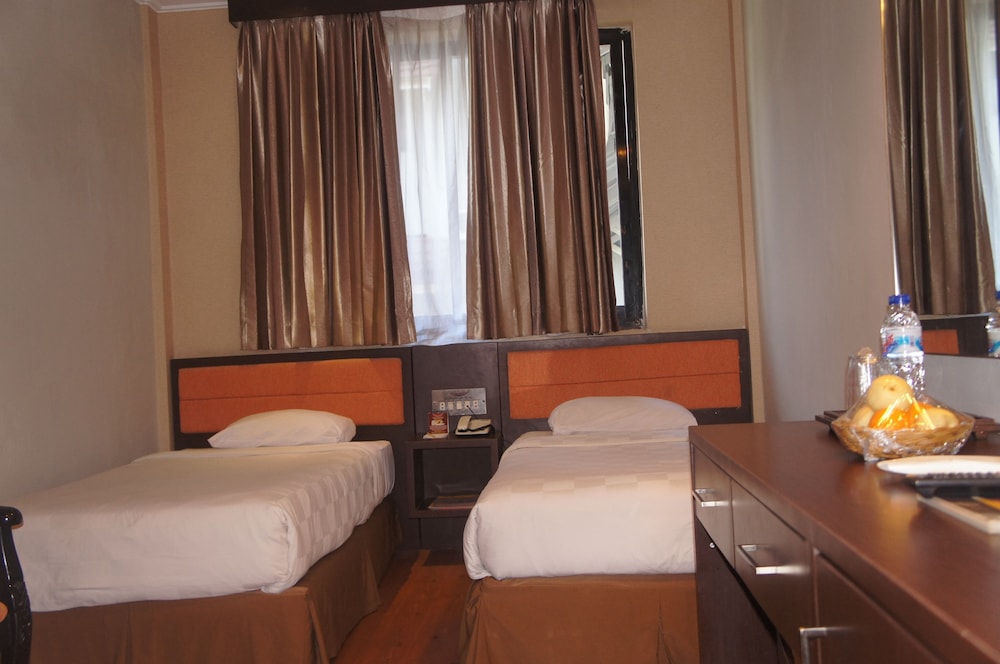 Grand Palace Hotel Makassar 4/18
