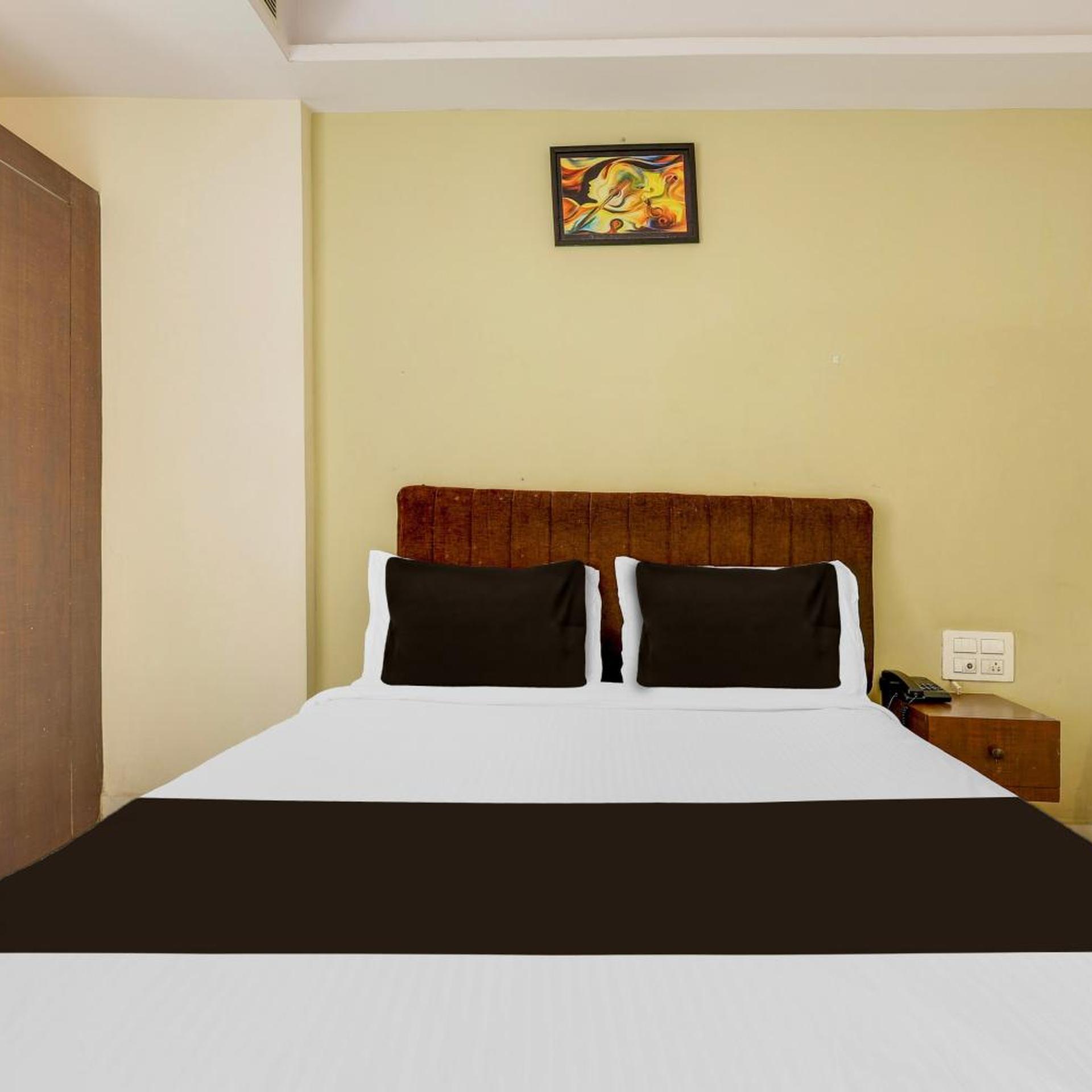 Sri Maharaja Inn 30/50