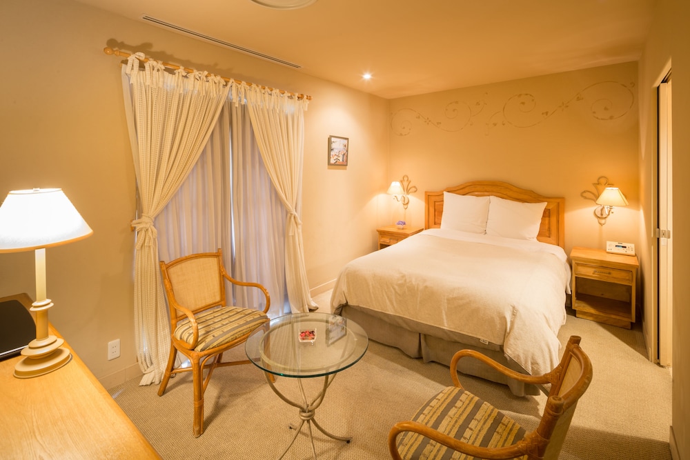 Poppy Springs Resort & Spa 12/63