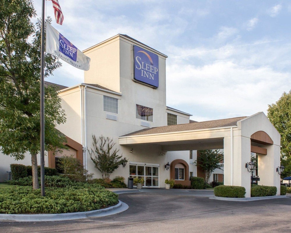 Sleep Inn Pelham Oak Mountain 3/40