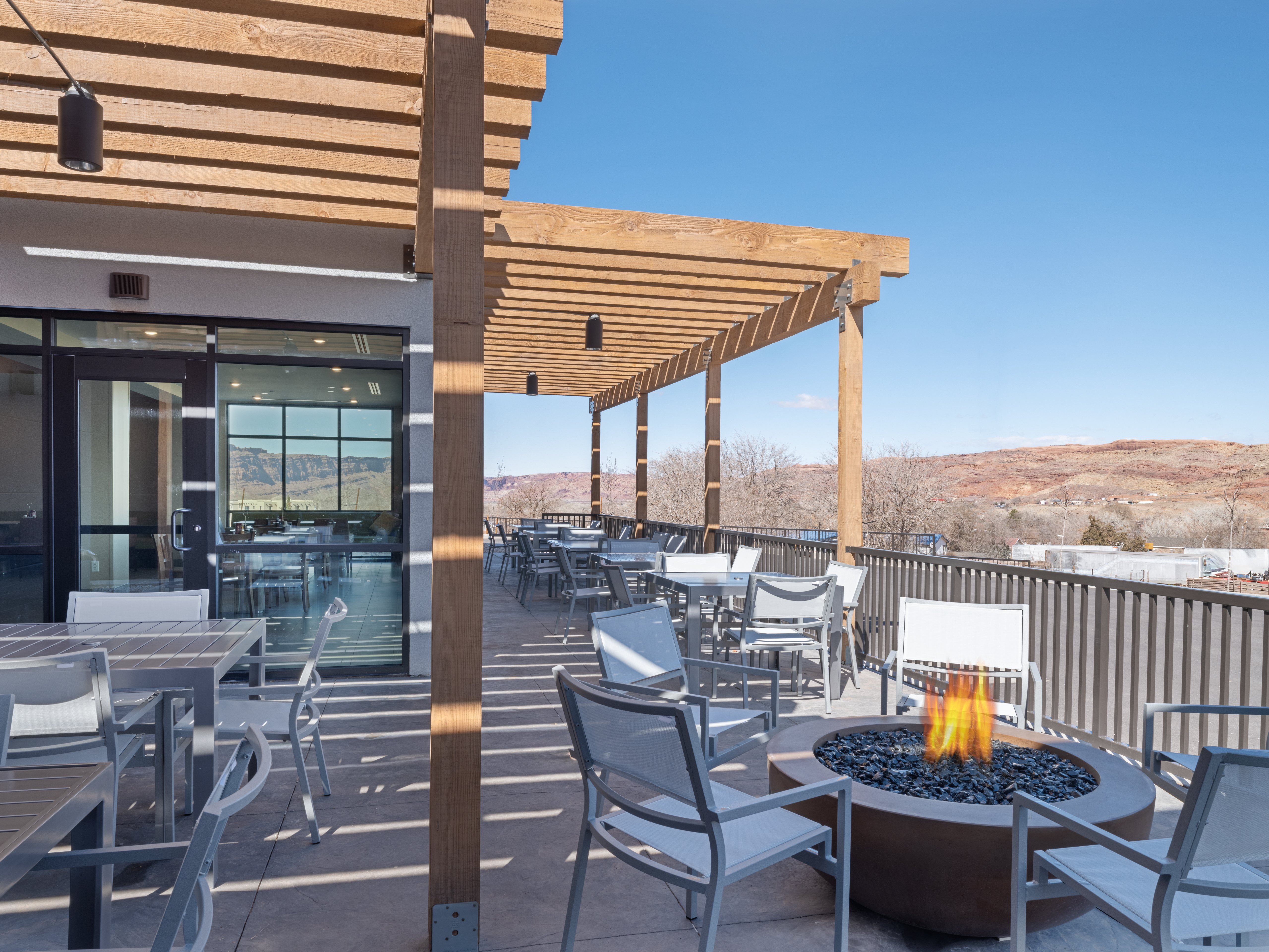 Country Inn & Suites by Radisson, near Arches National Park, Moab, UT 22/39