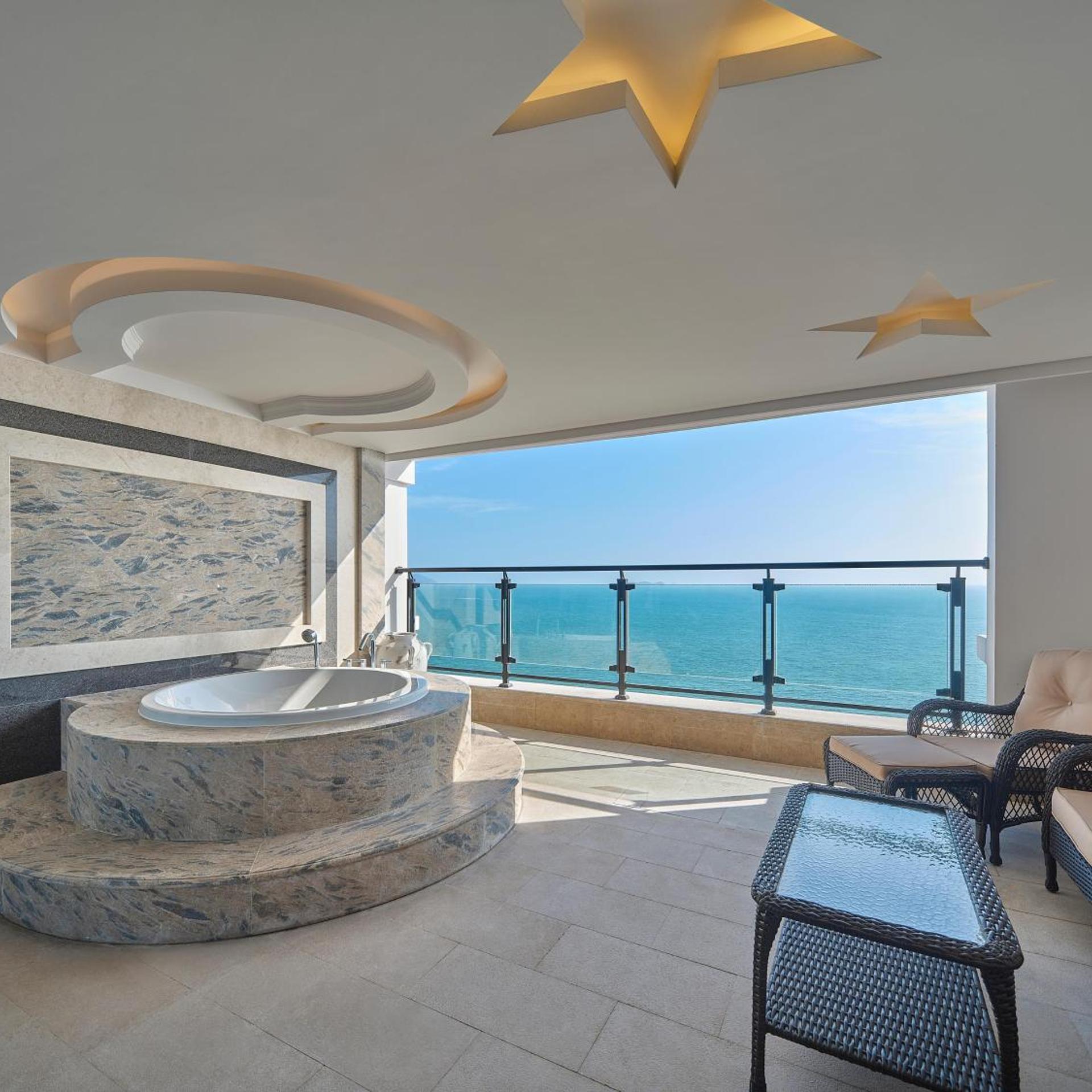 DoubleTree by Hilton Sanya Bay 20/50