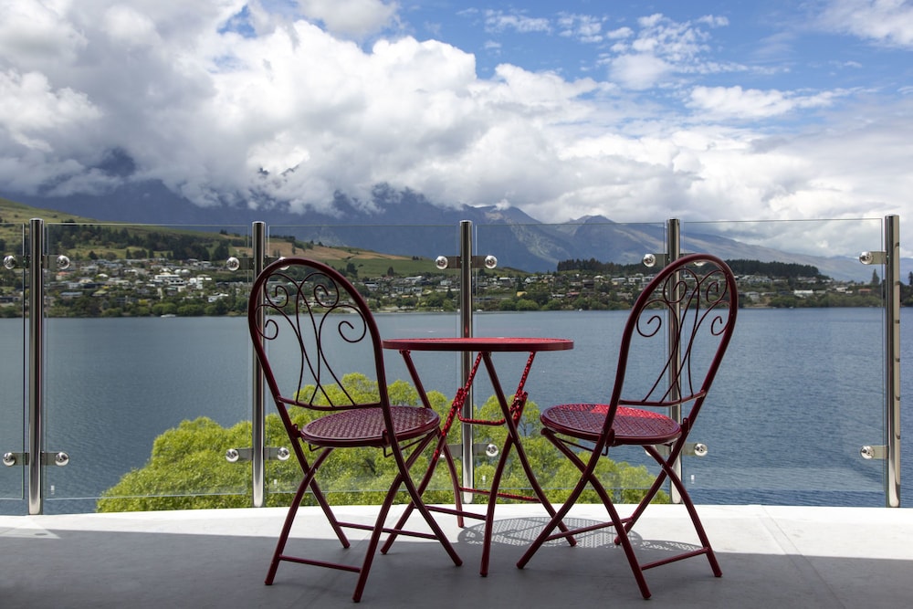 Mantra The Point Queenstown 54/61