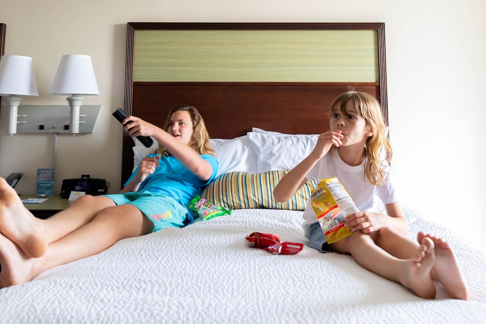Surfside Beach Oceanfront Hotel 25/45