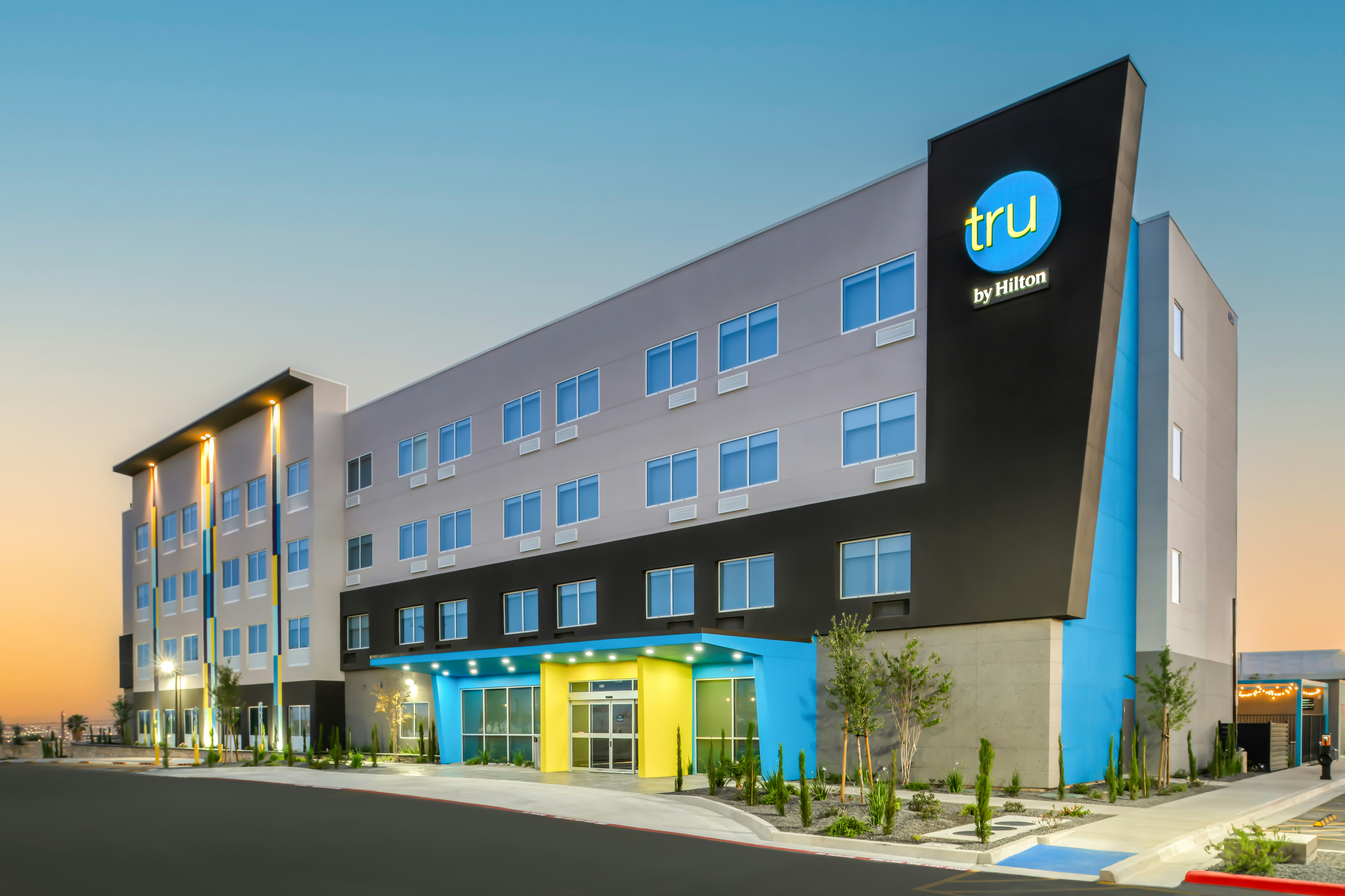 Tru by Hilton El Paso Airport 4/38