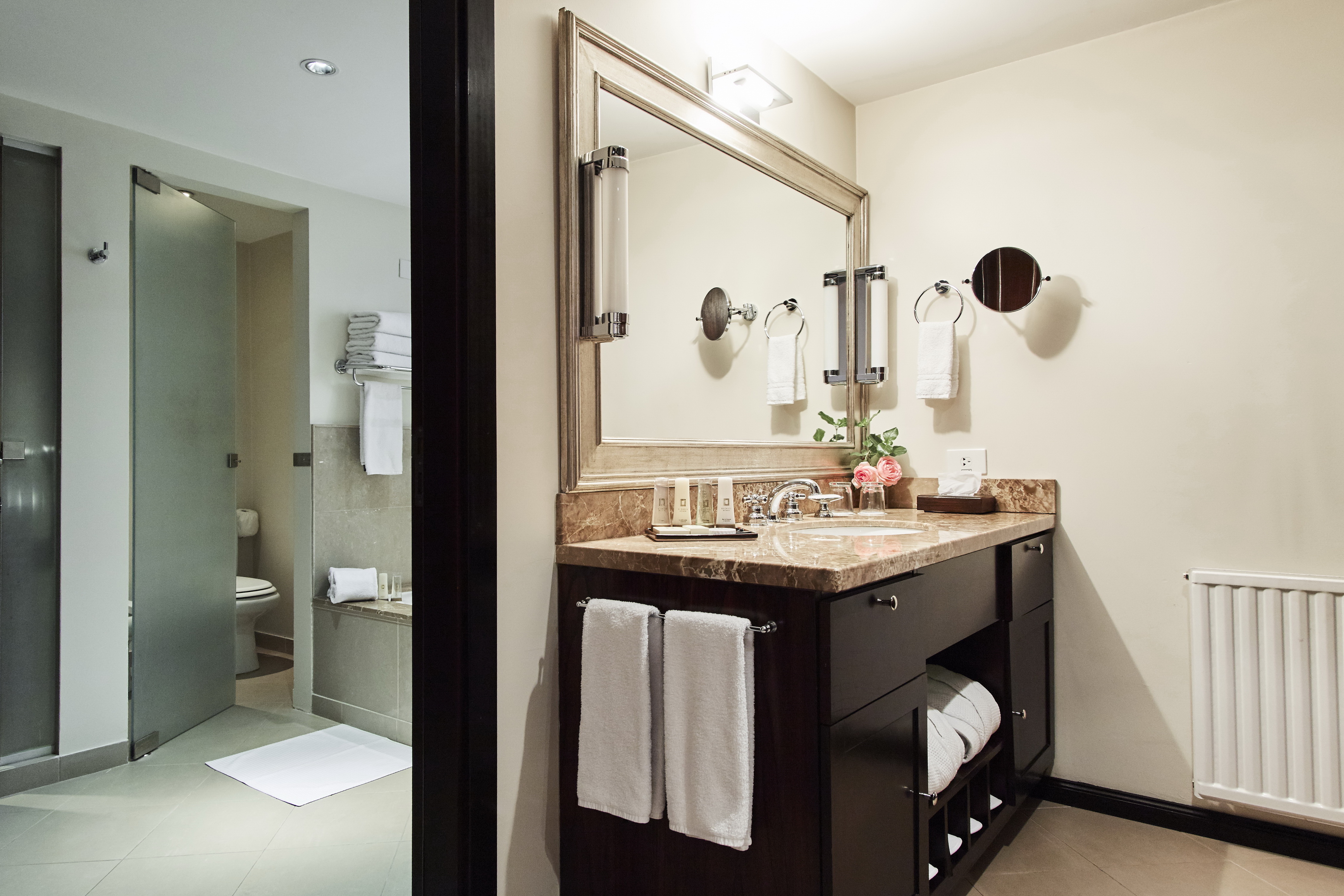 جناح ركني، El Casco Art Hotel 3/4