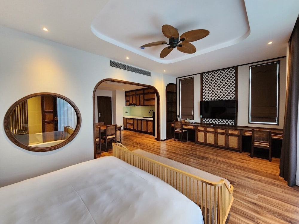 Emotion Villa Hoi An 22/70