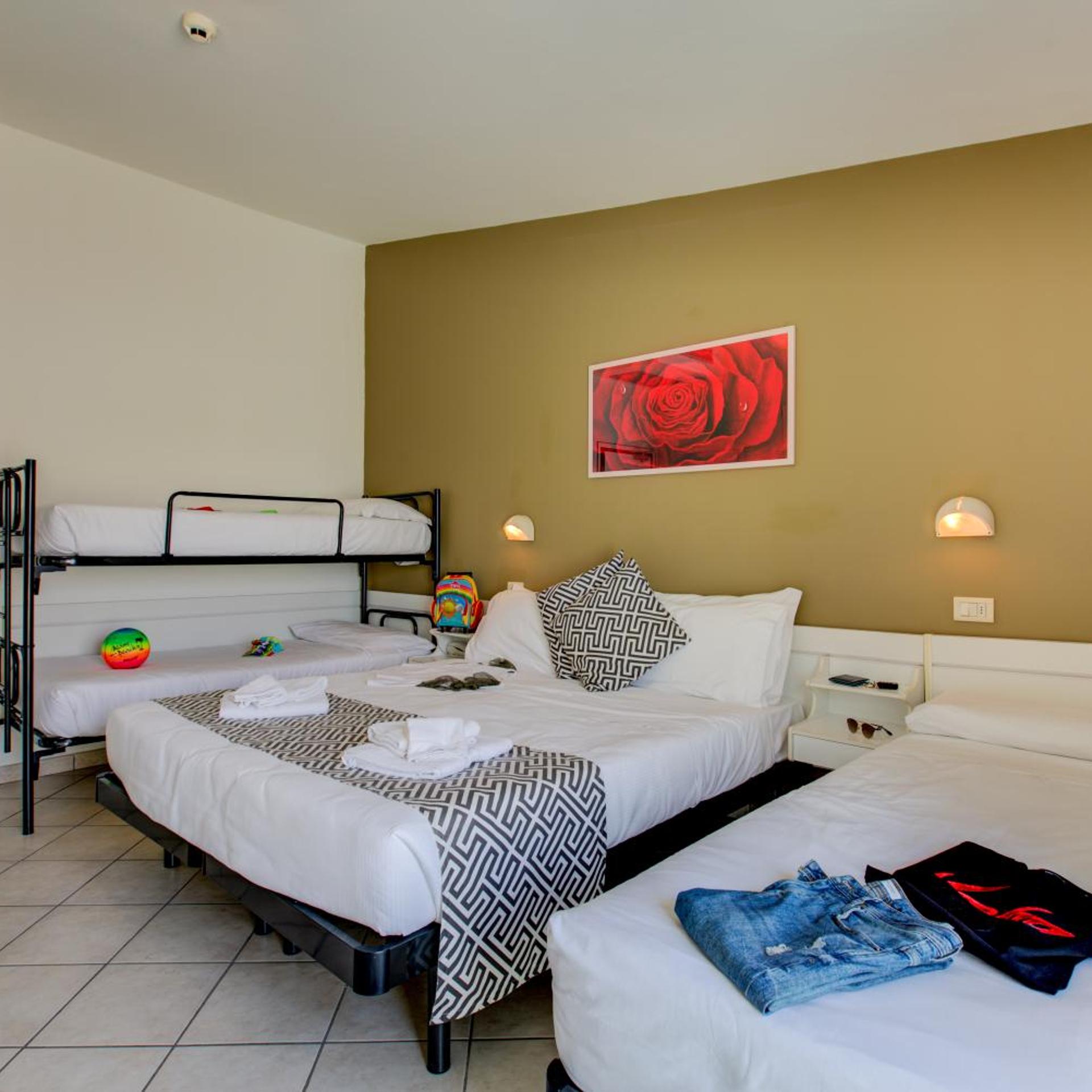 Christian Hotel 22/50