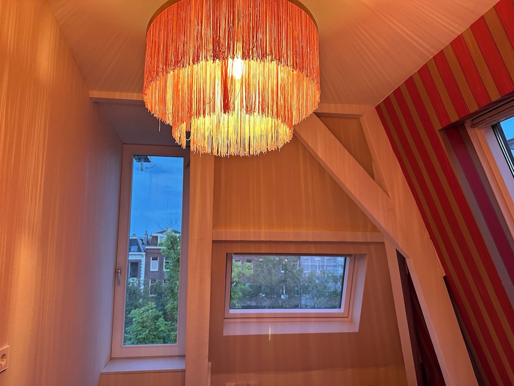 If boutique hotel 31/55