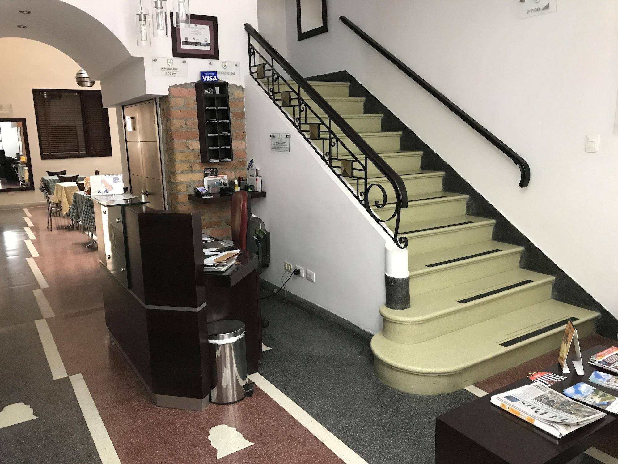 Hotel Boutique Casa Farallones 9/23