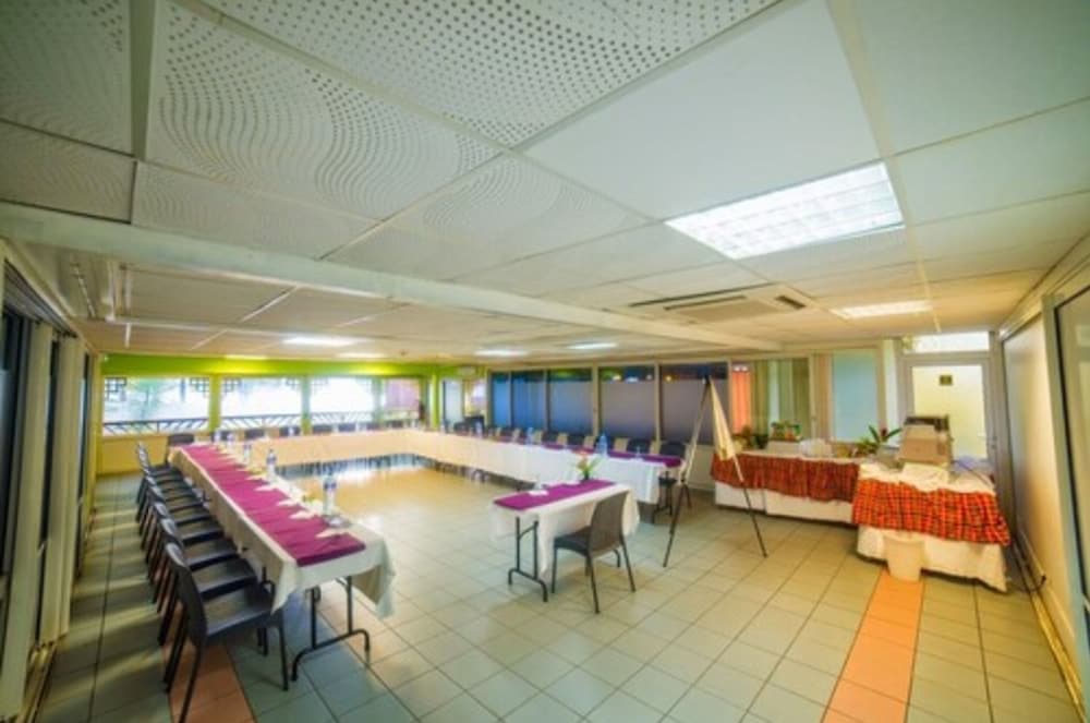 Canella Beach Hotel 18/42