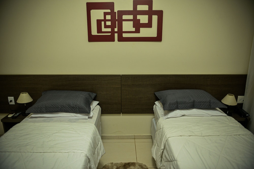 Hotel D Napoles 20/50