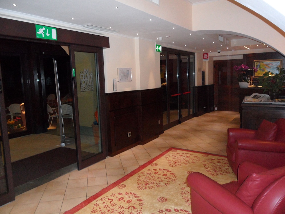Lobby at Park Hotel Argento, LEVANTO