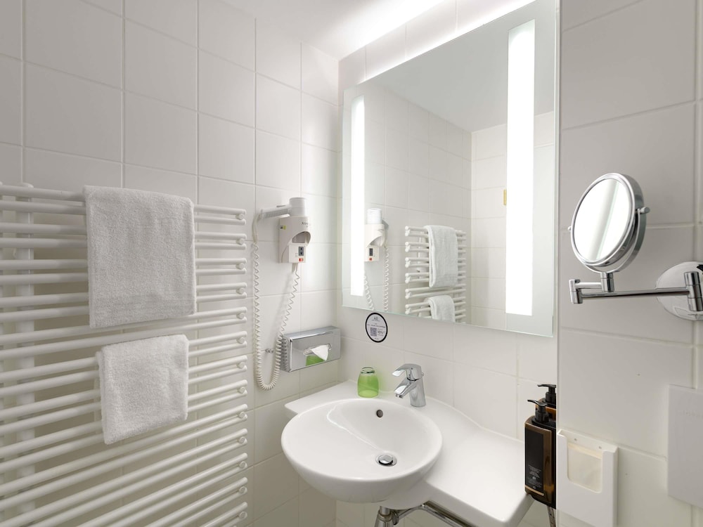 Mercure Hotel Muenchen Altstadt 50/50