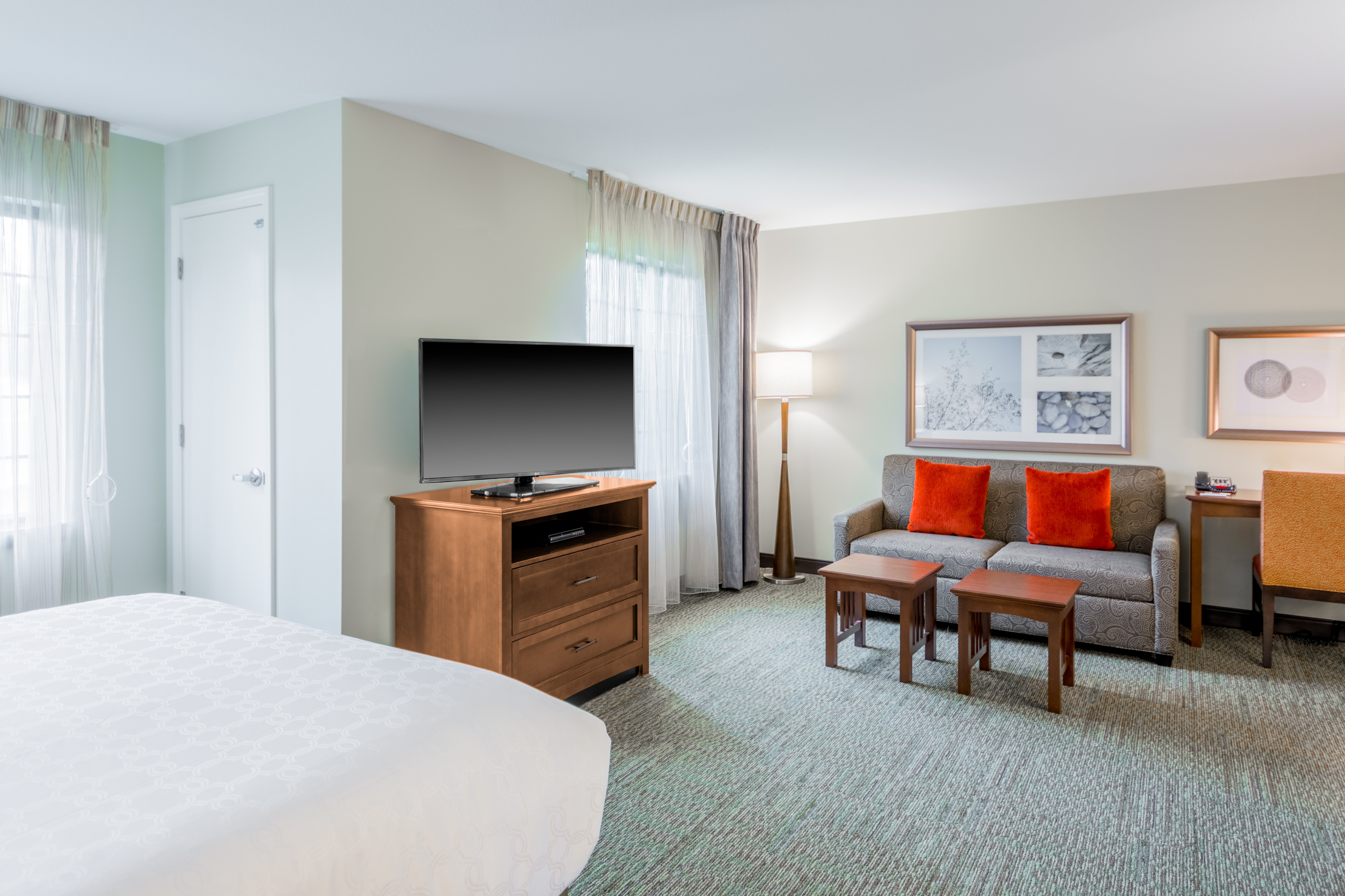 Staybridge Suites Kansas City-Independence 13/63