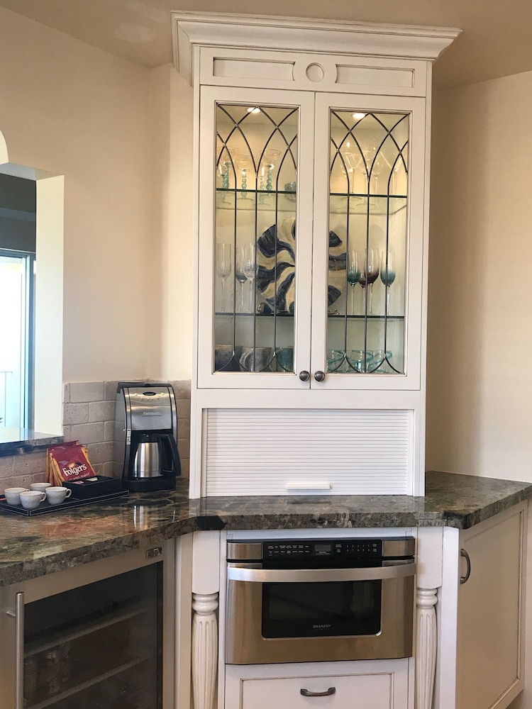 Villa Renaissance 9/81