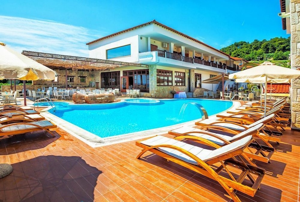 Xenios Possidi Paradise Hotel 3/50