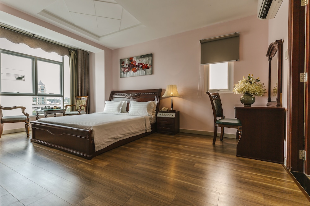 Kin Hotel Thai Van Lung 17/50