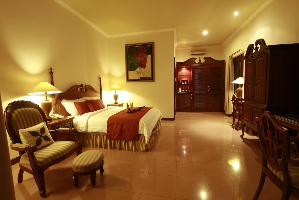 Villa Grand Artos 9/27