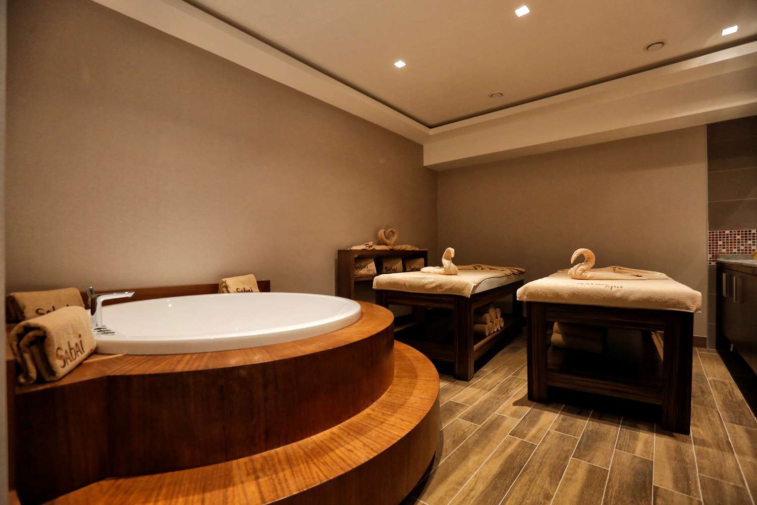 Karsiyaka Convention & Spa Hotel 27/42