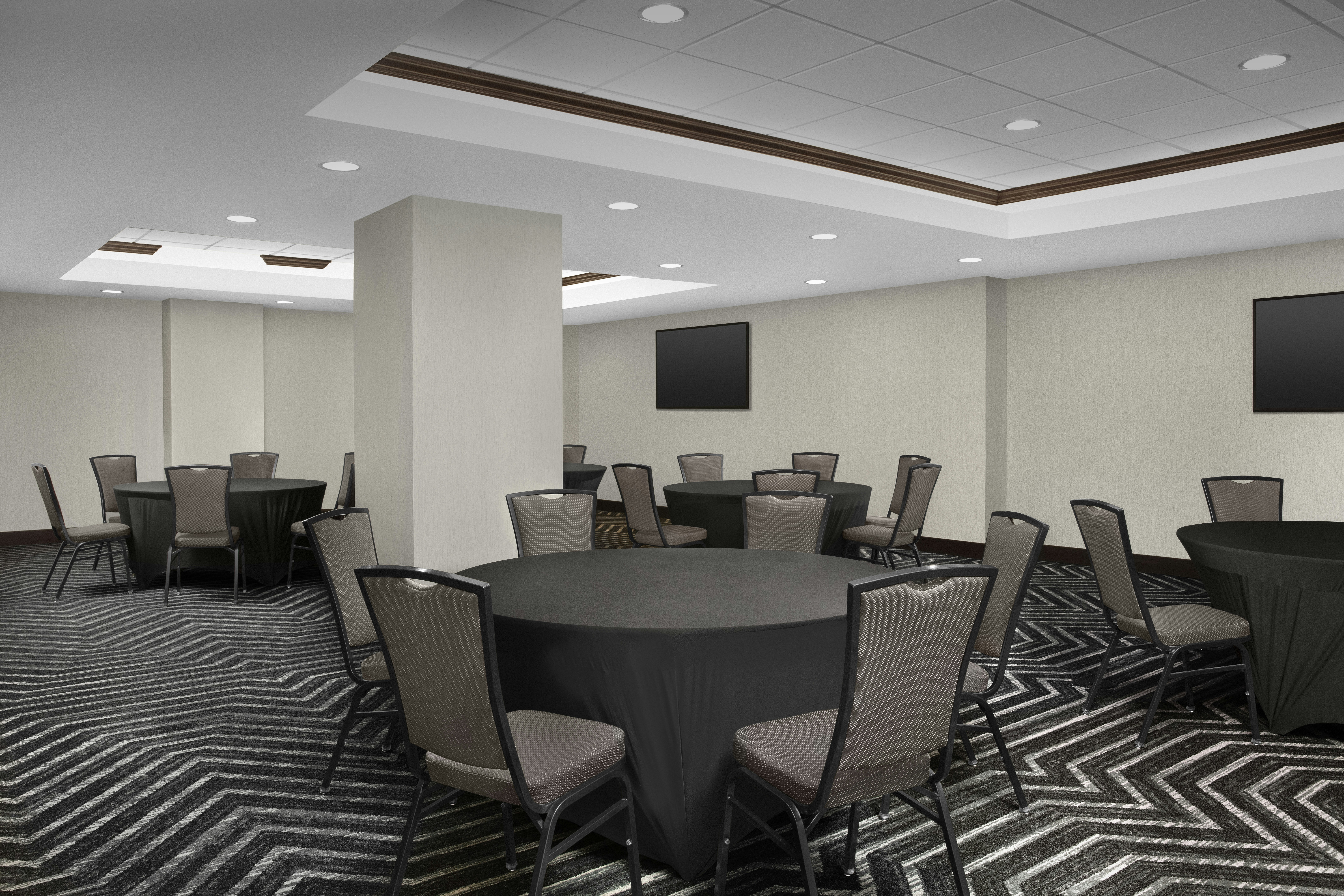 Homewood Suites by Hilton Dallas Downtown, TX 28/48