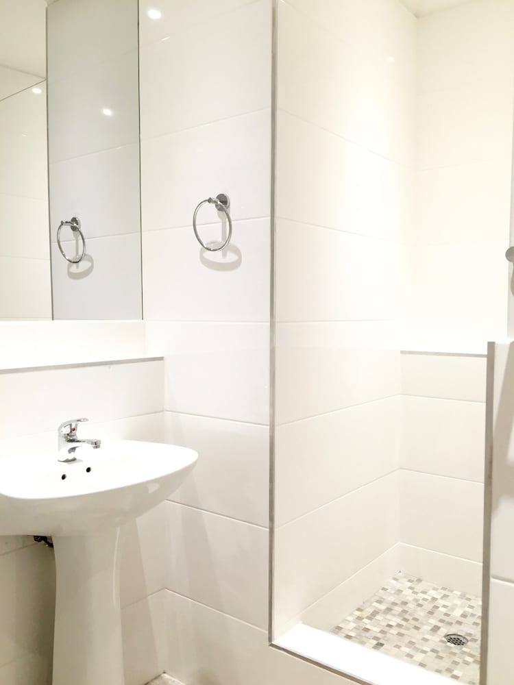 Midtown Rentals At The Four Seasons 37/38