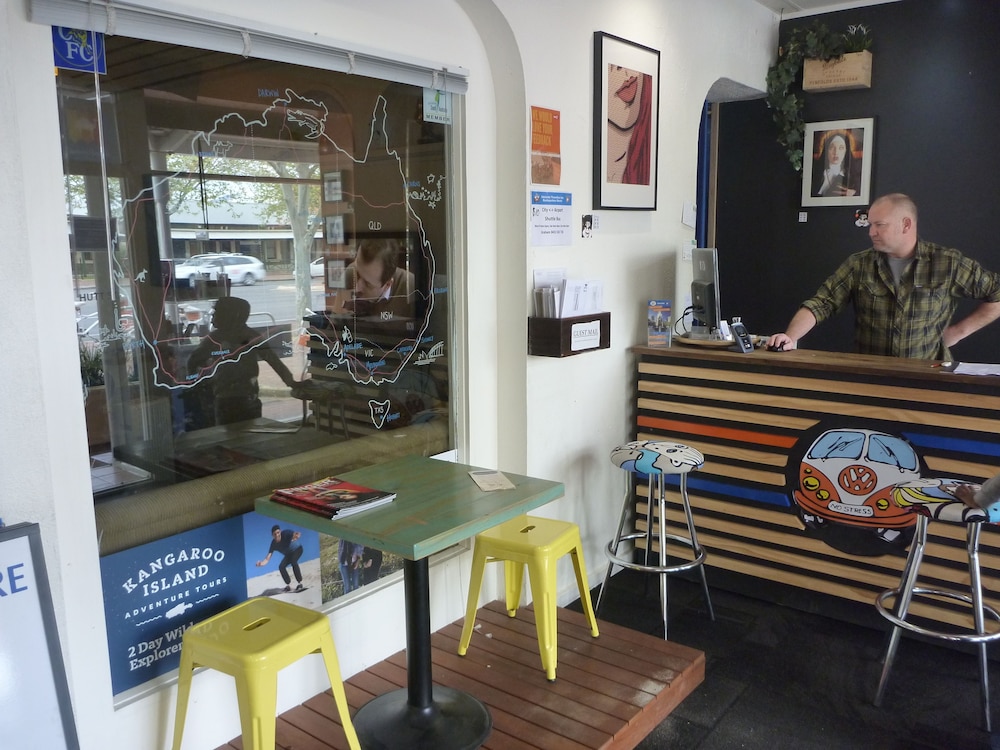 Adelaide Travellers Inn 27/38
