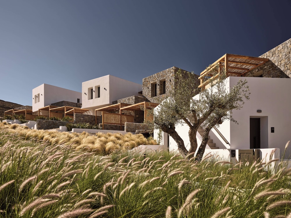 Anemelia Mykonos Hotel 40/50