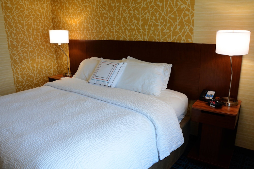 Fairfield Inn Suites Somerset 10/39