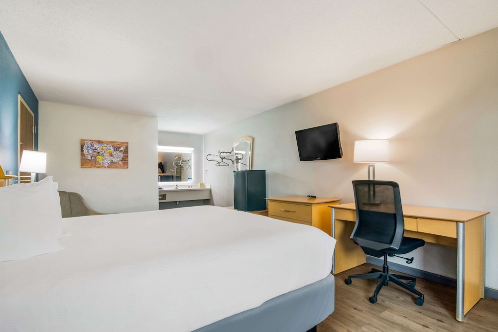 STANDARD, KING BED
