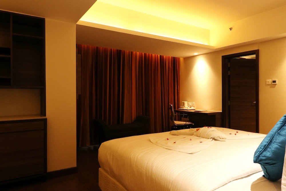 Hotel Amarpreet, Aurangabad - AM Hotel Kollection 12/50