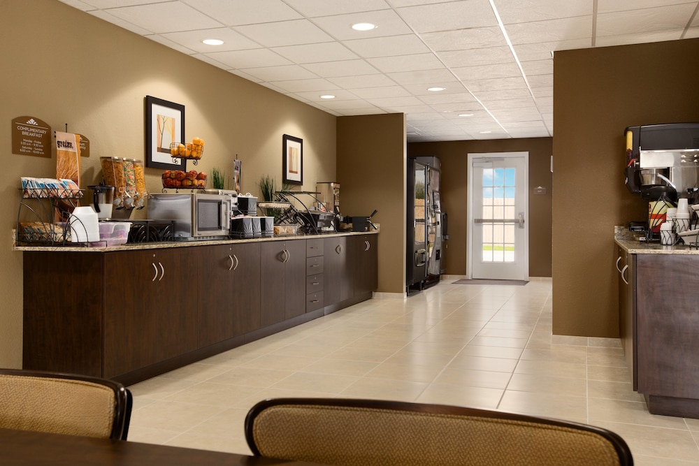 Microtel Inn Suites By Wyndham Midland 4/36