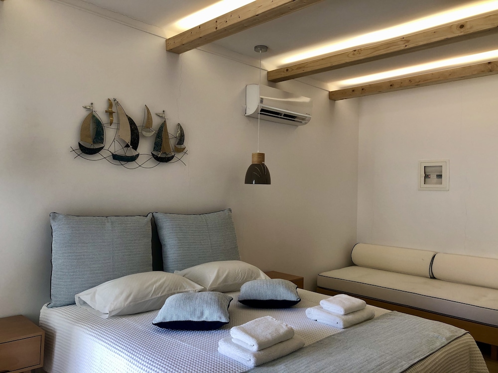 Karidis Hotel 21/48