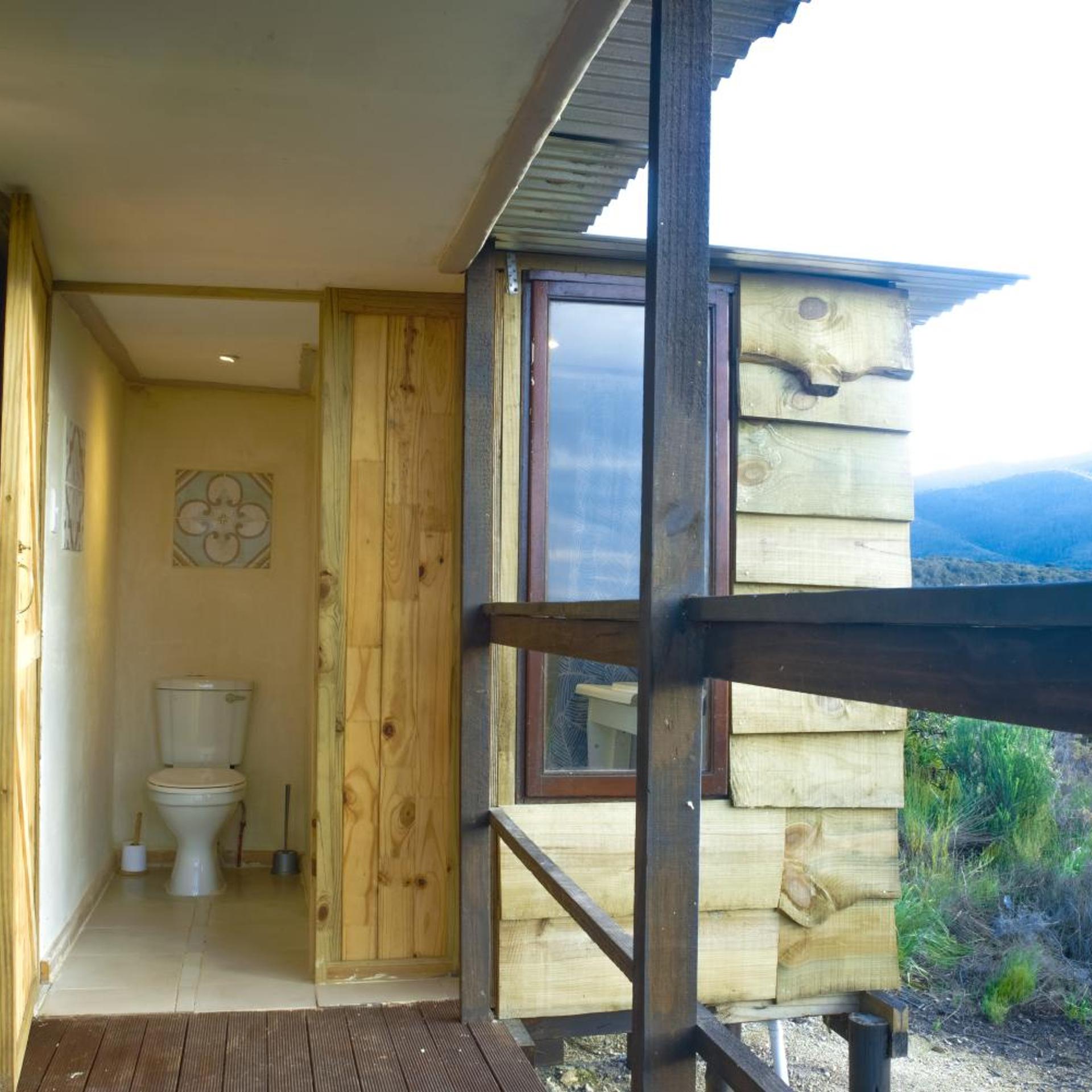 Rainforest Ridge Eco-Lodge 14/38