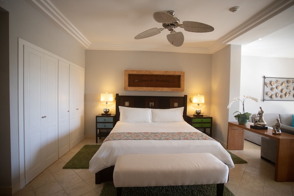 TAN Resorts Marina Cap Cana 11/39