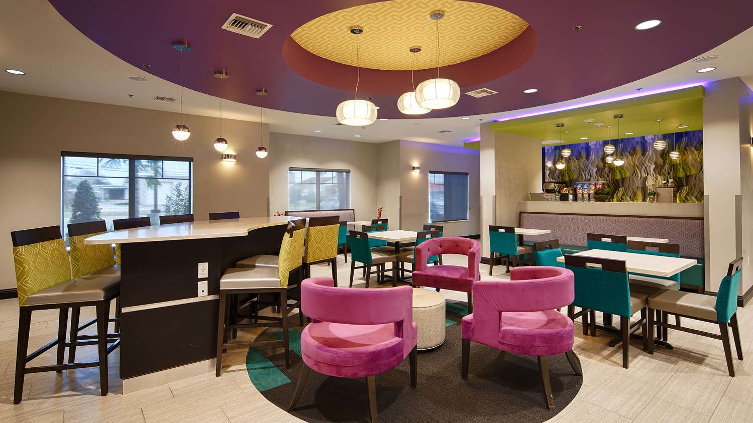 Best Western Plus At Prien Lake Inn And Suites 42/48