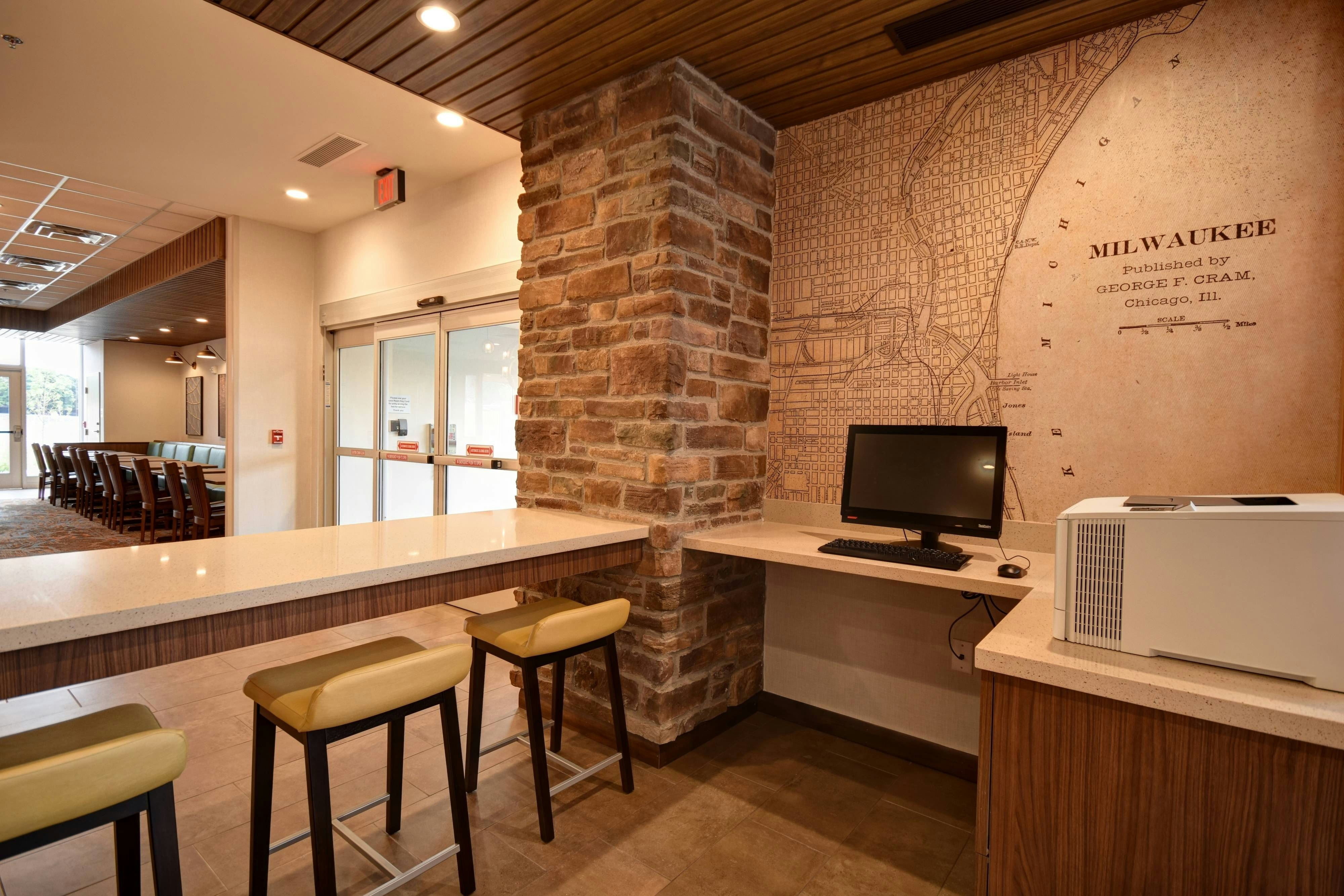 Fairfield Inn & Suites By Marriott Milwaukee North 13/16