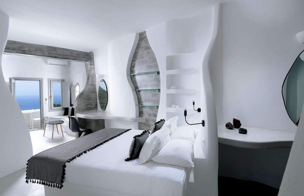Tholos Resort 5/62