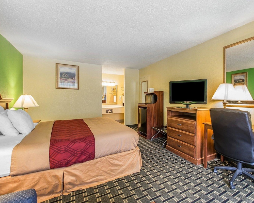 Travelers Inn Douglas By OYO US-441 27/37