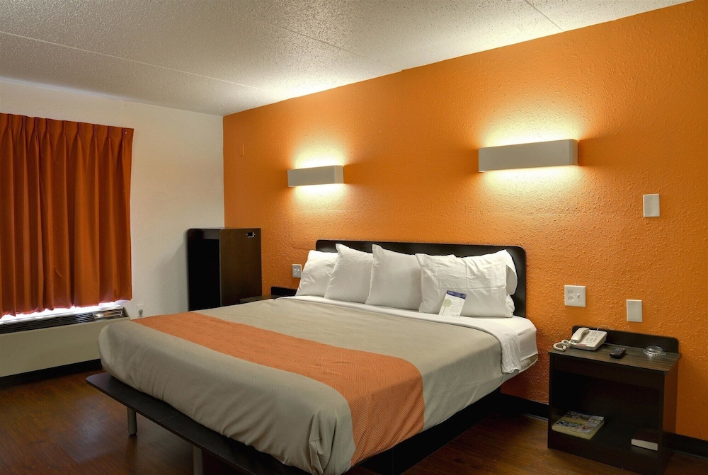 Motel6 Toledo, OH 21/36
