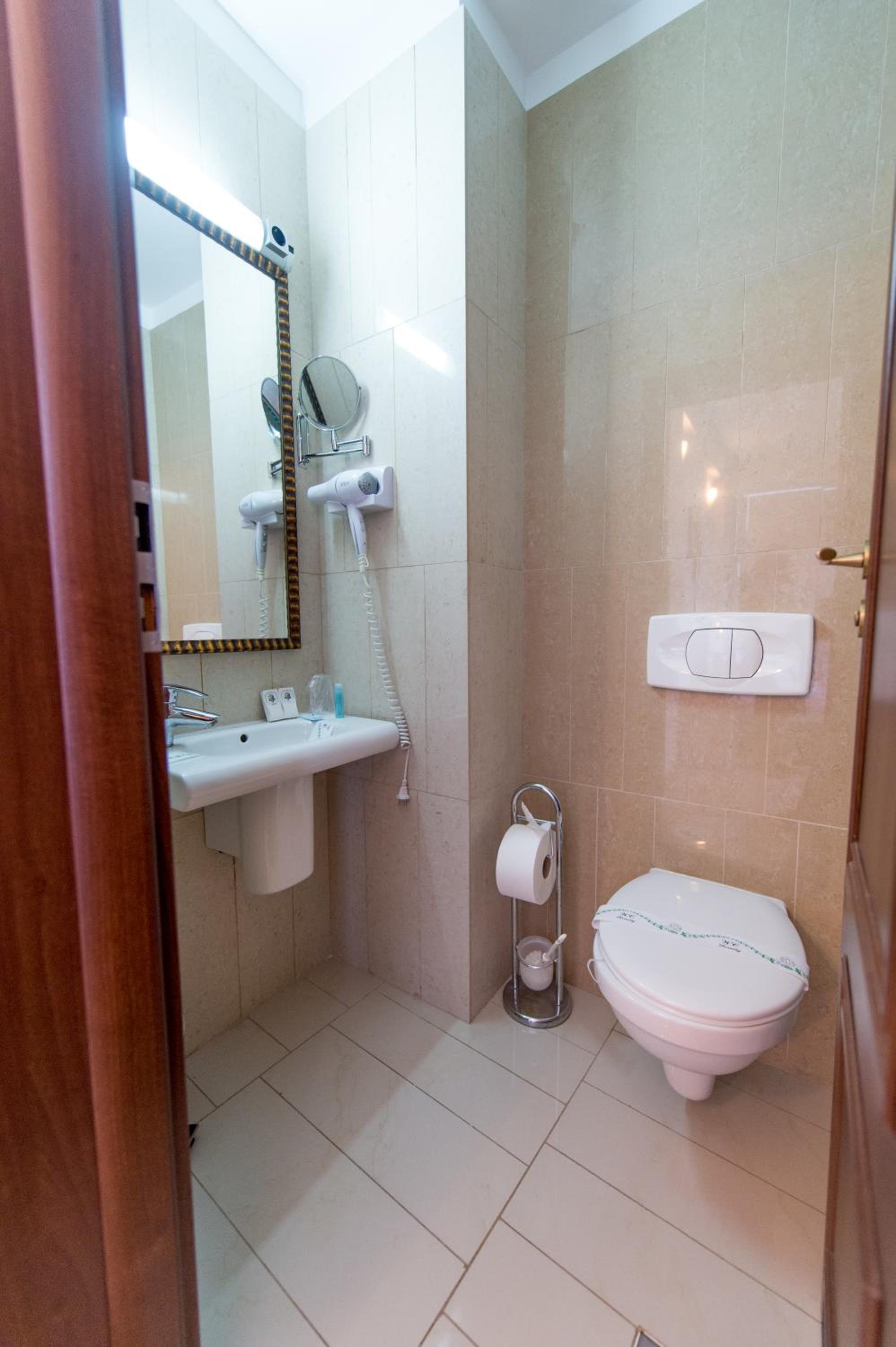 غرفة عائلية، Hotel Rexton 3/3