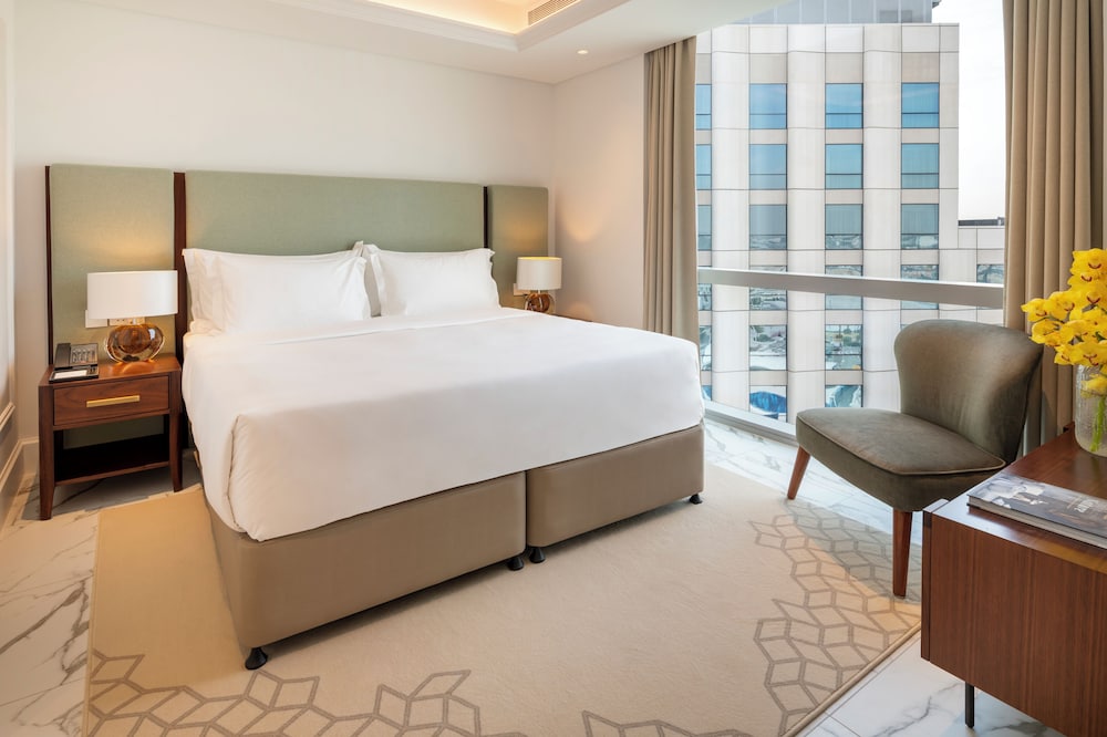 2 BEDROOMS, DELUXE, APARTMENT