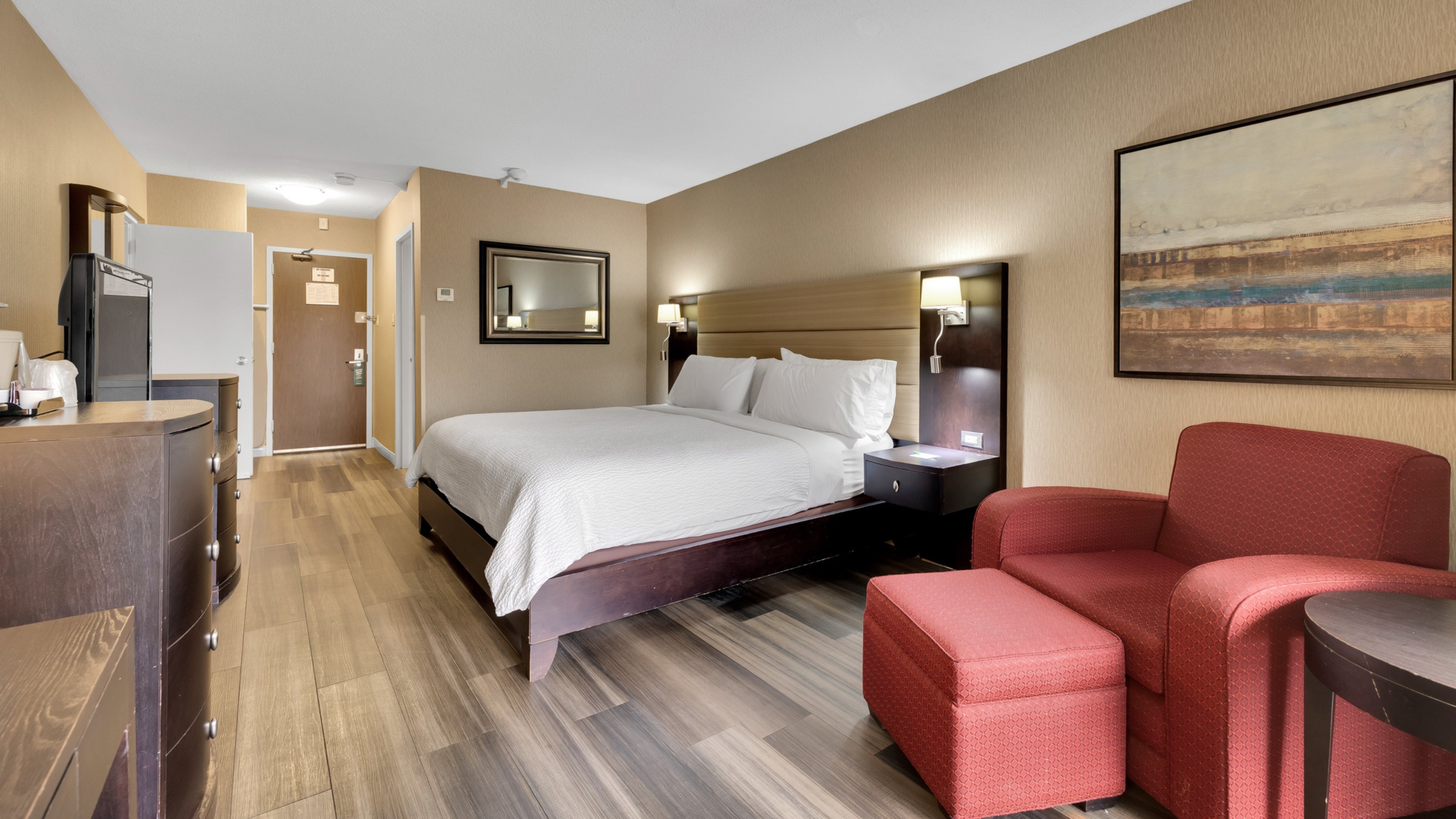 Holiday Inn Peterborough Waterfront 24/70