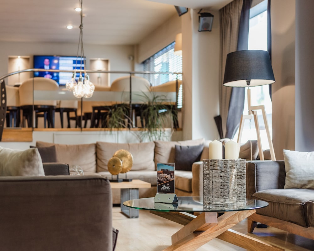 Acropolis Select Hotel 40/67