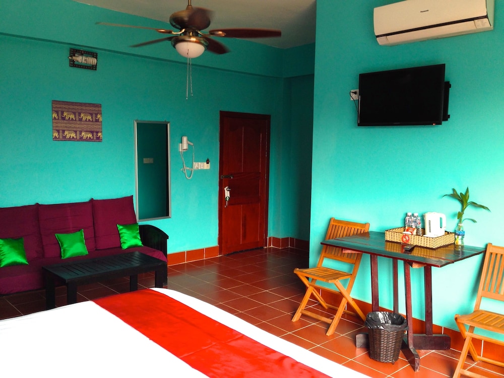 River Dolphin Hotel 25/52