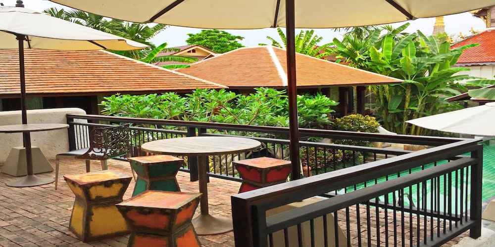 BAAN SAEN FANG 28/50
